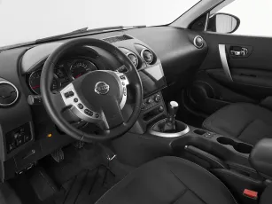 Nissan  7