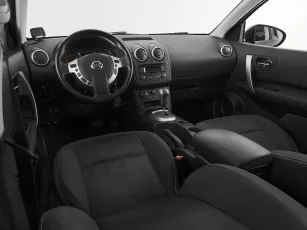 Nissan  7