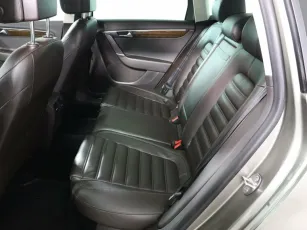 Volkswagen  13