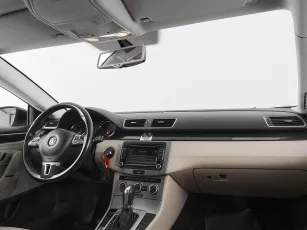 Volkswagen  9