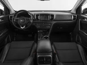 Kia  8