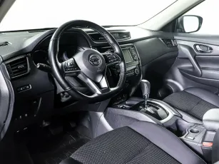 Nissan  11