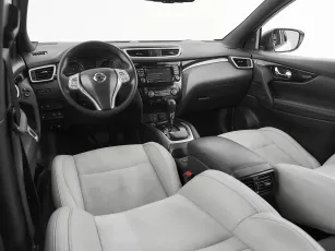 Nissan  7