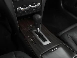 Nissan  20