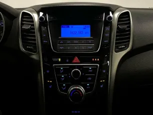 Hyundai  13