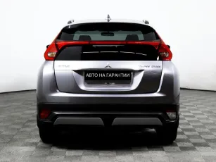 Mitsubishi  6