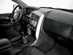 SsangYong  6