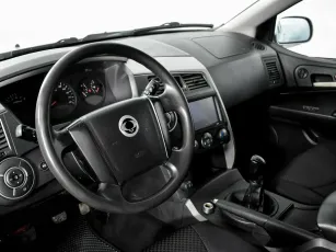SsangYong  8