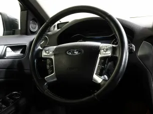 Ford  12