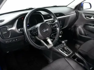 Kia  11
