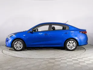 Kia  3