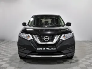 Nissan  2