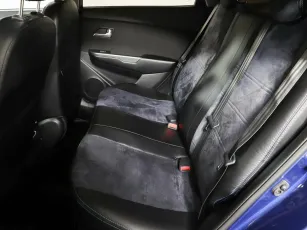 Kia  11