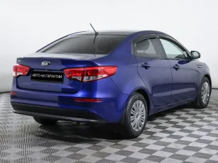 Kia  3