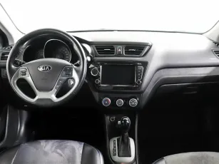Kia  7