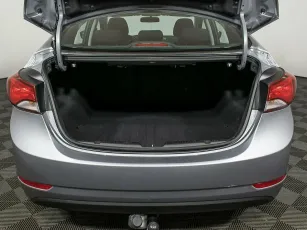 Hyundai  16