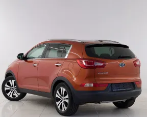 Kia  4