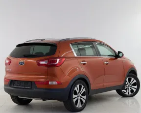 Kia  6