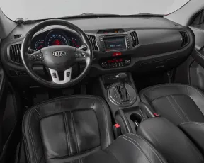 Kia  8