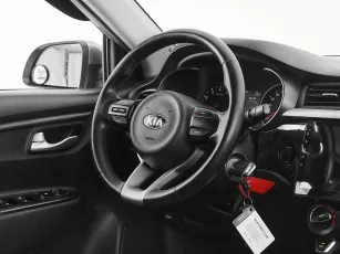 Kia  10