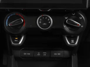 Kia  16