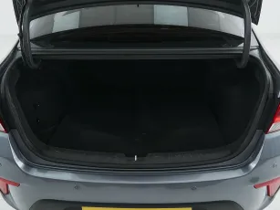 Kia  21