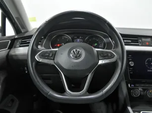 Volkswagen  7