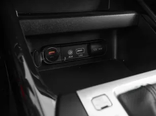 Kia  16