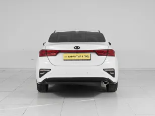 Kia  5