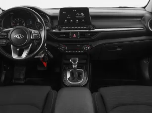 Kia  8