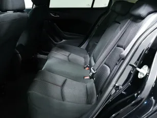 Mazda  12