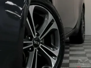 Kia  7