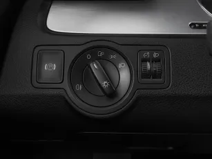 Volkswagen  12