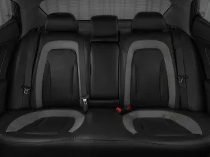 Kia  23