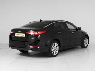 Kia  6
