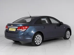 Chevrolet  6