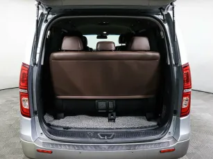 Hyundai  20