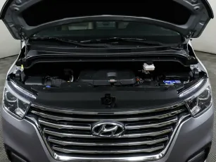 Hyundai  7