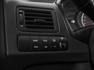 Hyundai  12