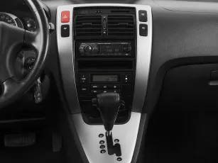 Hyundai  15