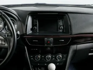 Mazda  12