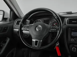 Volkswagen  10