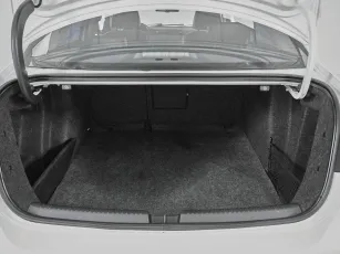 Volkswagen  16