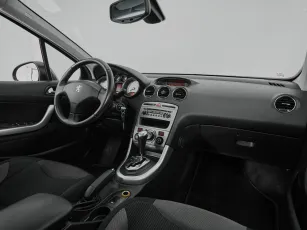 Peugeot  9