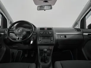 Volkswagen  8