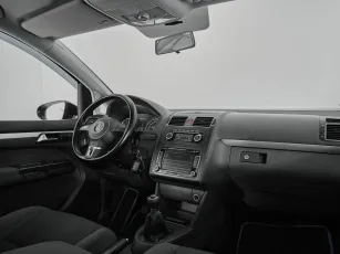 Volkswagen  9