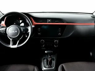 Kia  10