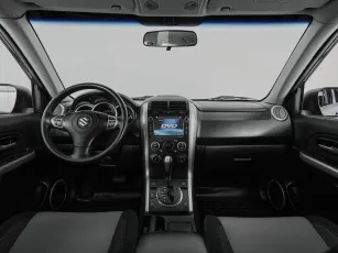 Suzuki  8