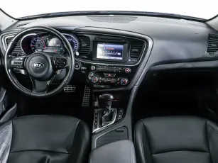 Kia  10