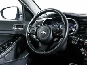 Kia  12